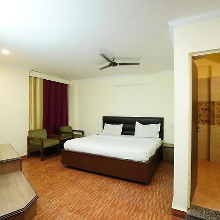 Hotel Gaurab Near Paltan Bazaar Dehradun Ngoại thất bức ảnh
