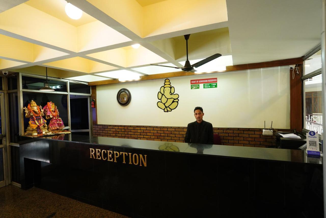 Hotel Gaurab Near Paltan Bazaar Dehradun Ngoại thất bức ảnh